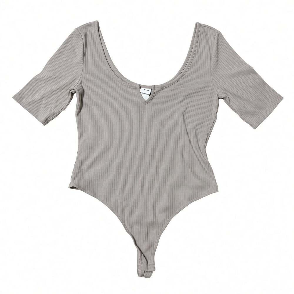 H&M Women's Ribbed Notched V-Neck Short Sleeve Thong Bodysuit, Size Medium